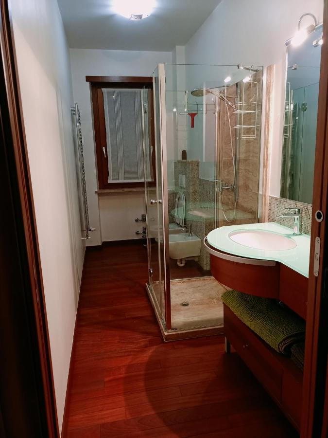 アオスタA Casa Di Ninaアパートメント エクステリア 写真